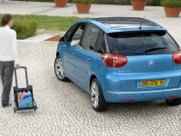 Citroen C4 Picasso 2007 photo