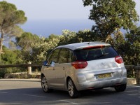 Citroen C4 Picasso 2007 photo