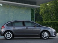 Citroen C4 photo